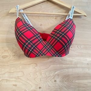 Victoria Secret Bra 34DDD